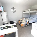 Apartment Grands Maillochon Acces Gare De Et Centre A Pieds *