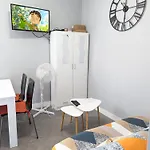 Apartment Grands Maillochon Acces Gare De Et Centre A Pieds