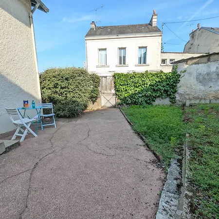 Grands Maillochon Acces Gare De Et Centre A Pieds * Poitiers