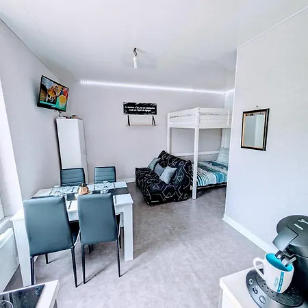 Grands Maillochon Acces Gare De Et Centre A Pieds *